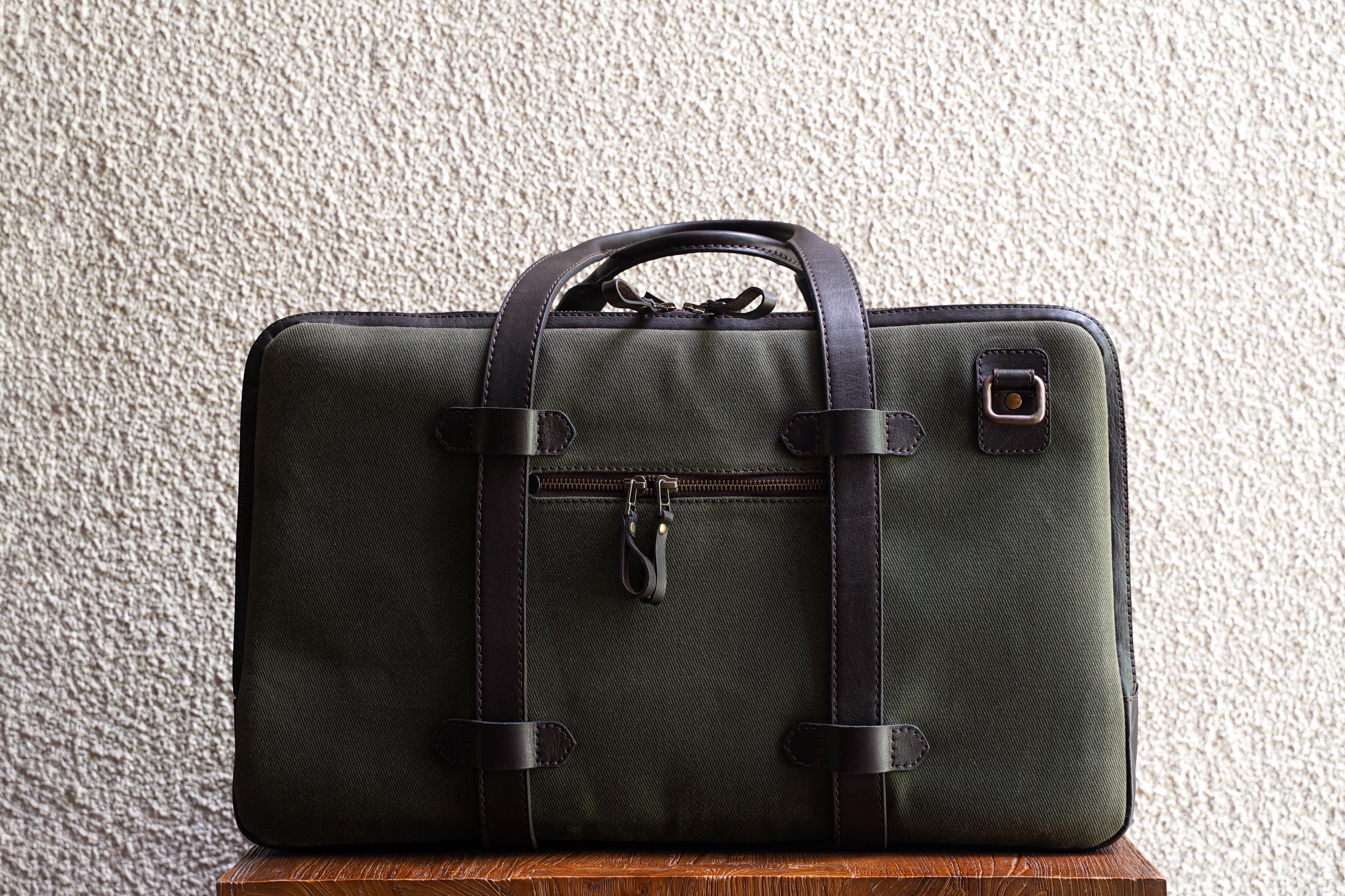 C.O. Travel/Olive - Waxed Twill