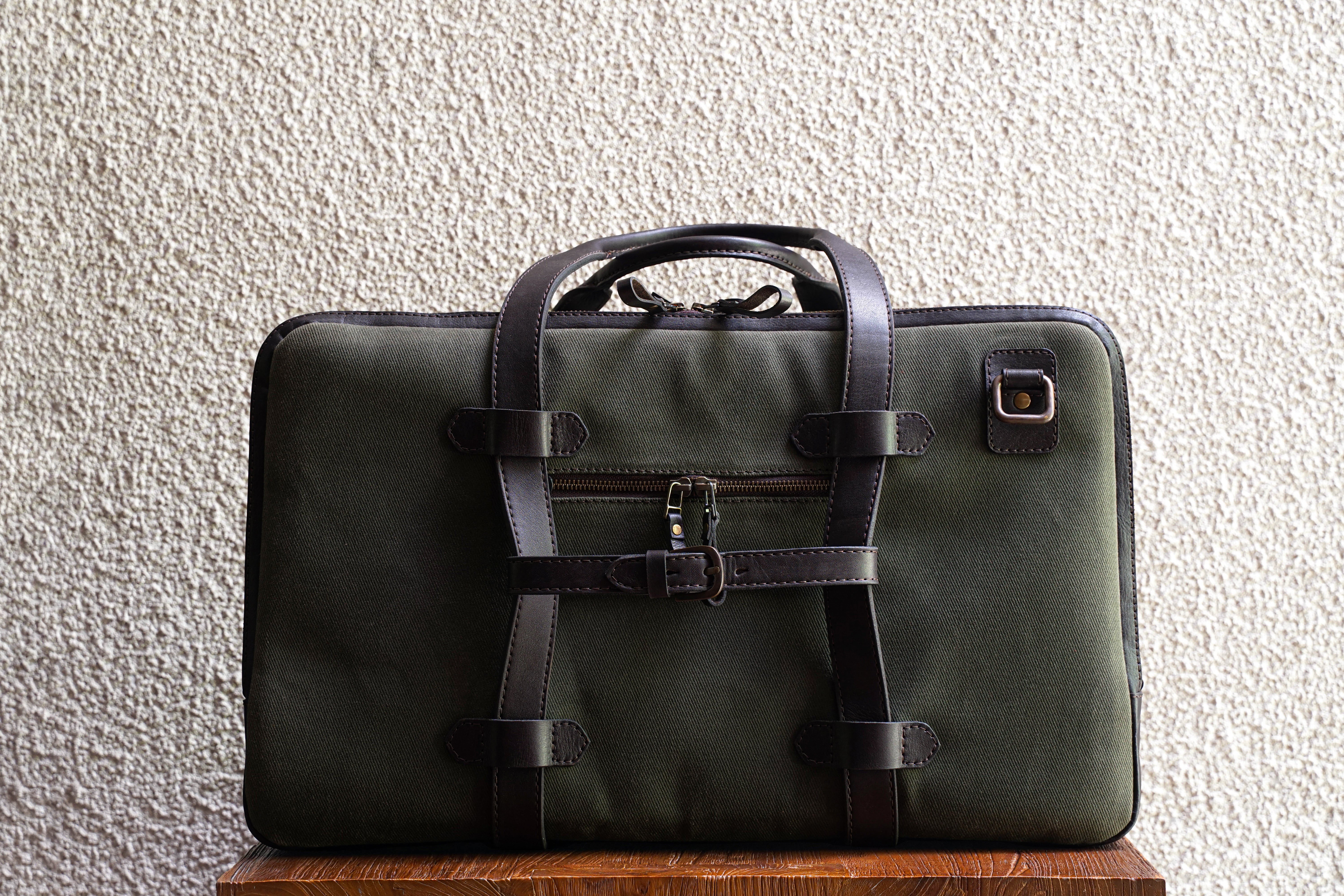C.O. Travel/Olive - Waxed Twill