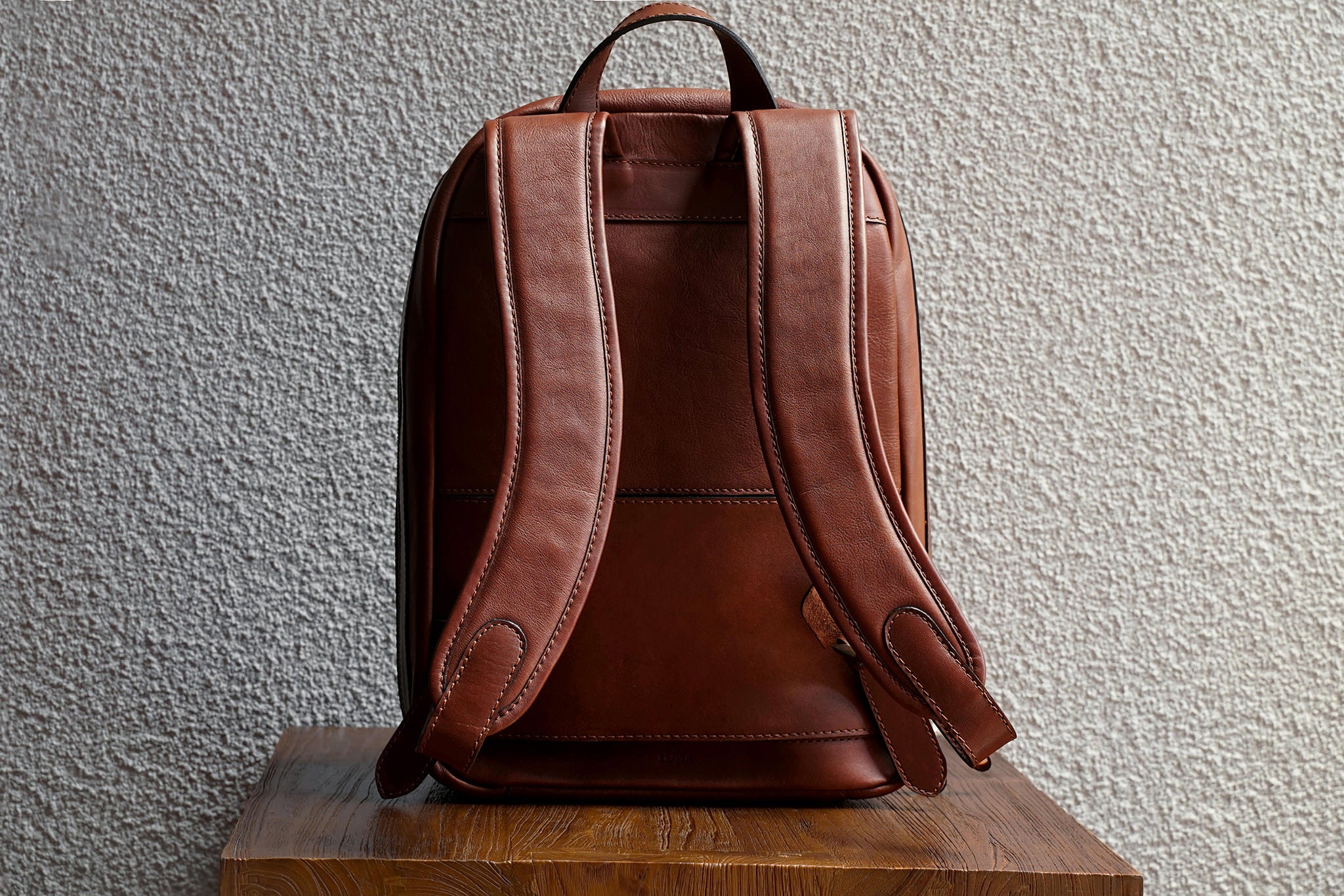 city backpack in vintage leather Citypack M | Backpack | Vintage Brown | Monogrammed
