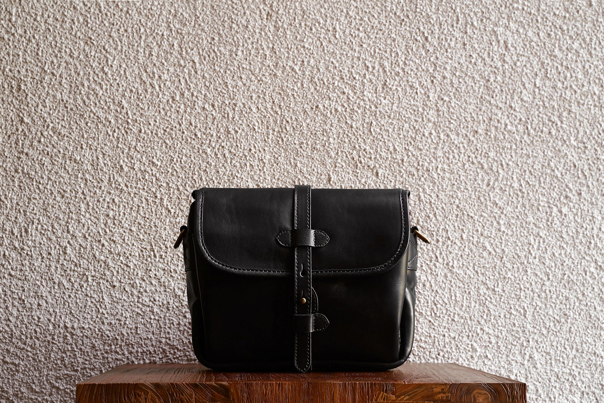 Rana 10/Black - 3 Weeks Preorder