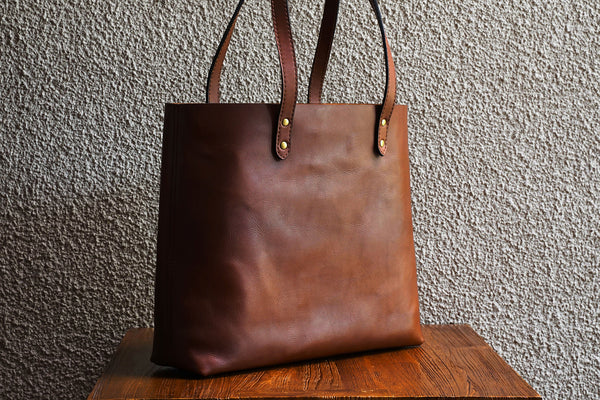Medium Tote/Vintage Brown