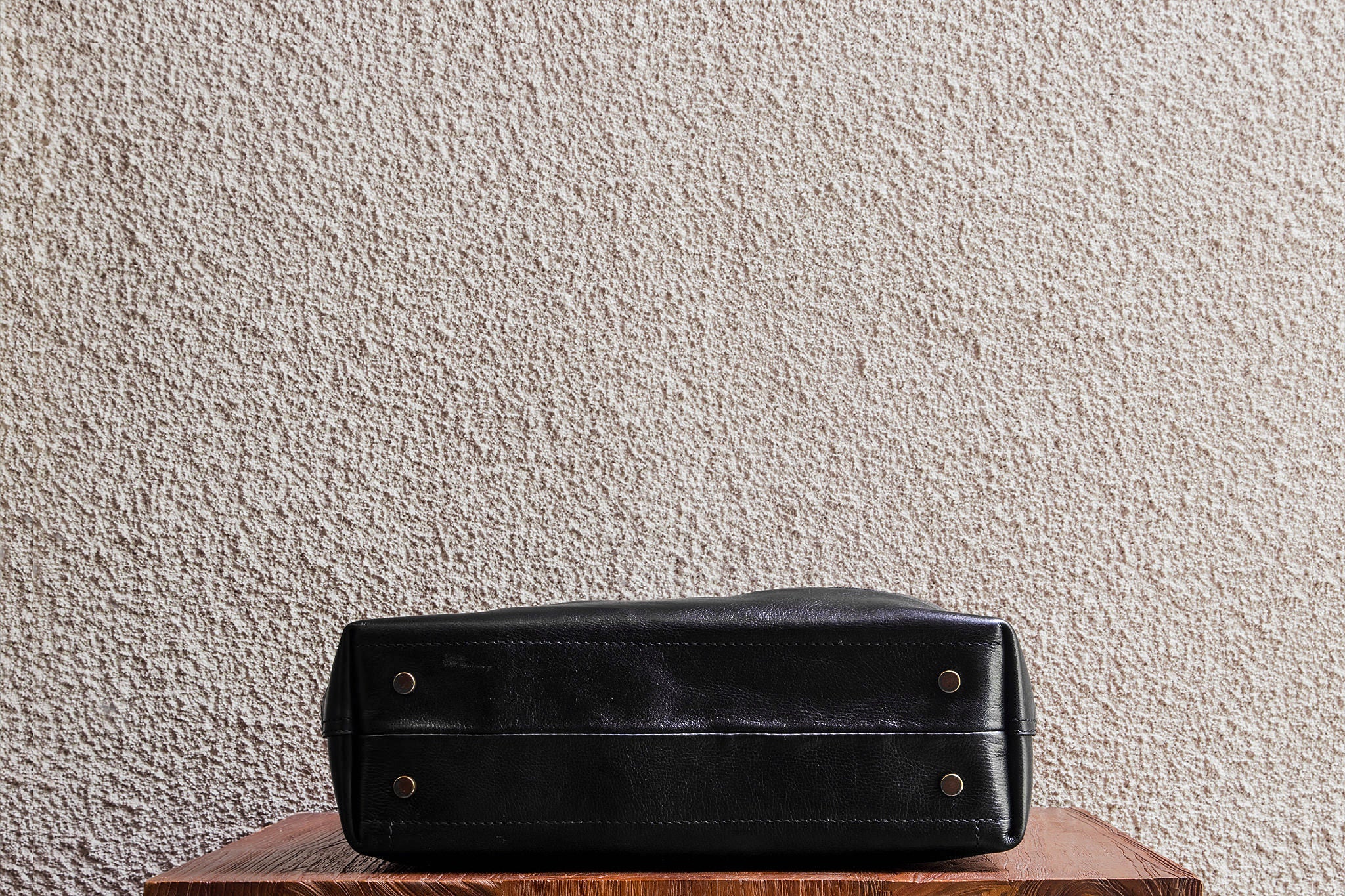 Slim Tote/Black - Waxed Twill - 3 Weeks Preorder