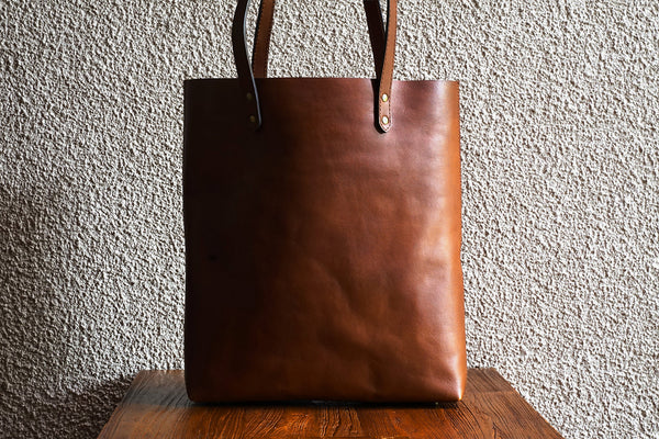 Slim Tote/Vintage Brown