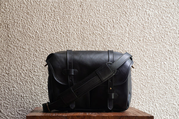 F.C. 13/Black