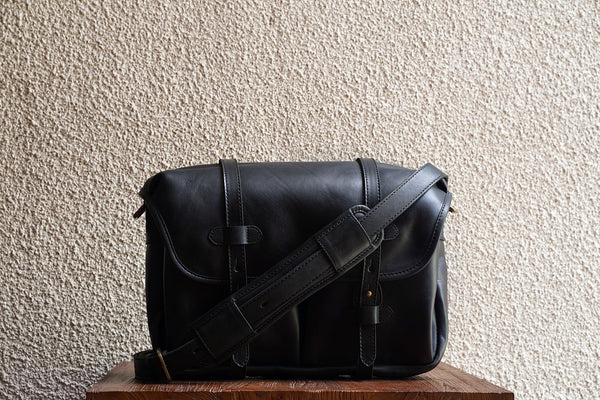 F.C. 15/Black